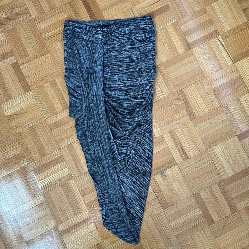 ASYMMETRICAL SKIRT